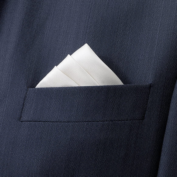 How to fold a pocket square?