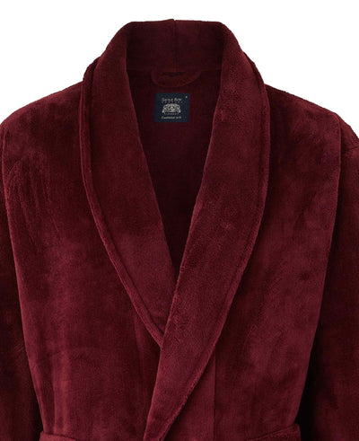 Burgundy Fleece Dressing Gown Collar Detail