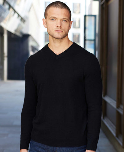 Men's Black Wool Cashmere V-Neck Jumper